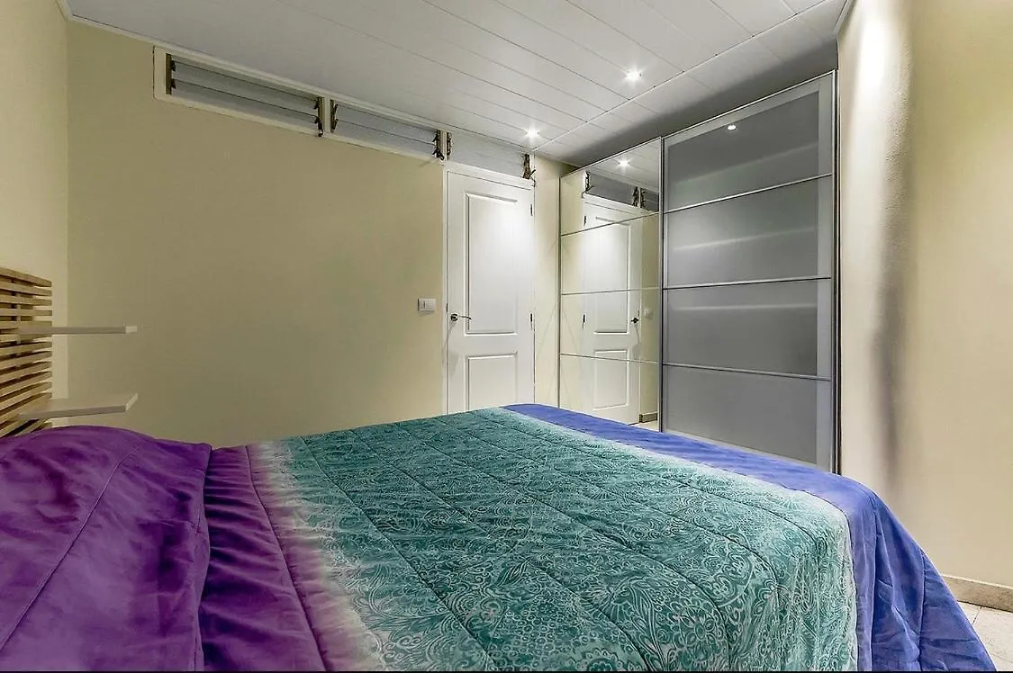 Ferienwohnung Magaly. Right By The Ocean! Beach! Arona  Apartment
